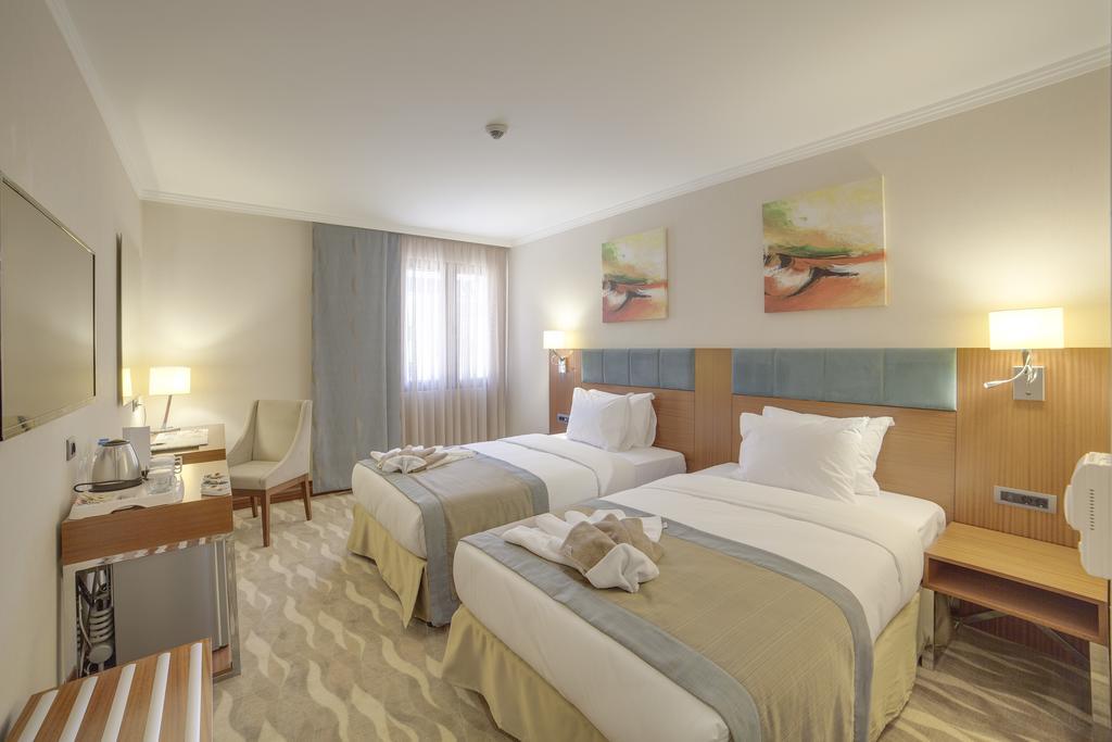 Lamec Hotel Business Gebze Bilik gambar