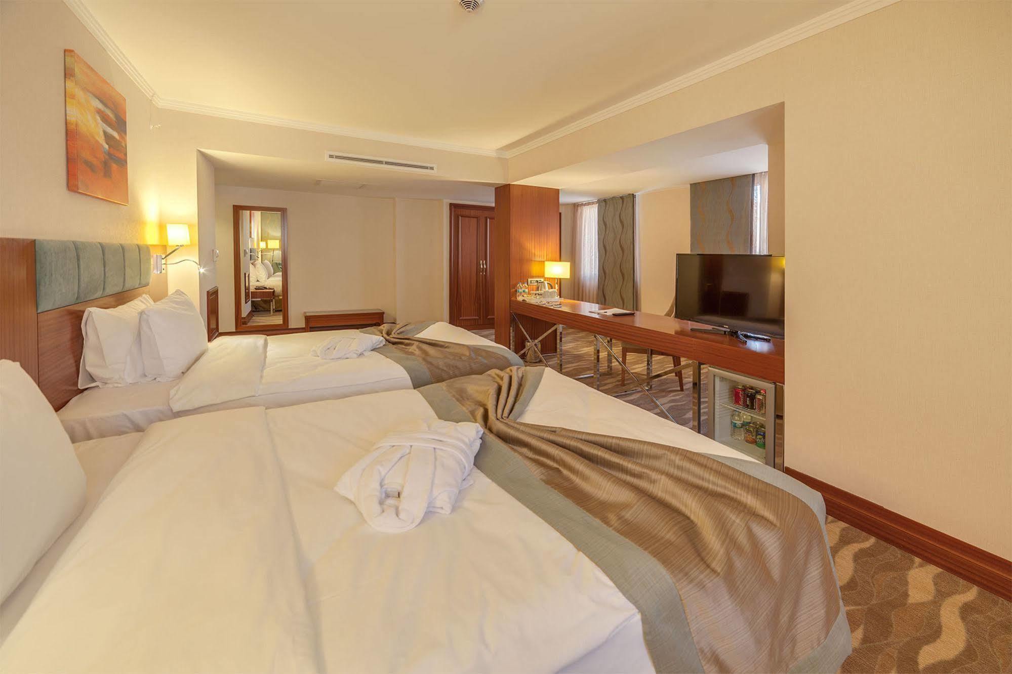 Lamec Hotel Business Gebze Luaran gambar
